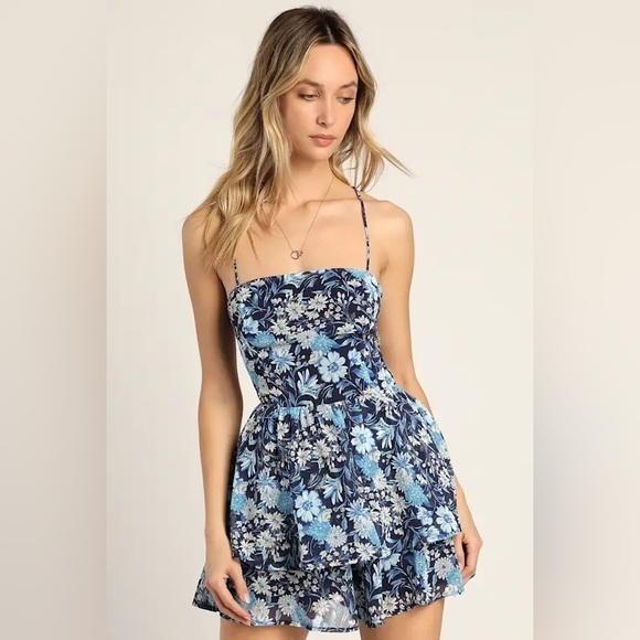 Nwt Lulus Fit To Flirt Blue Floral Print Chiffon Lace-Up Romper Size Large